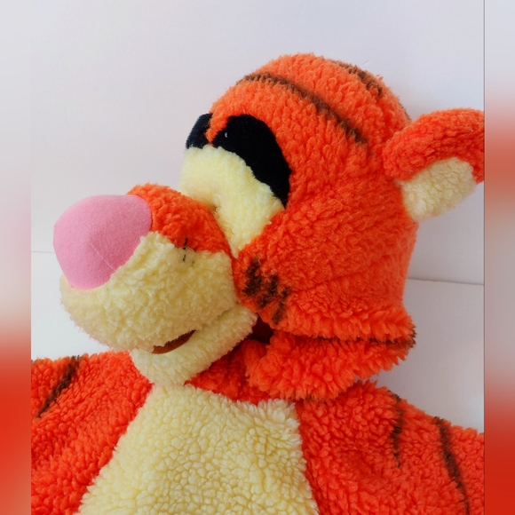 Deluxe Plush Tigger Costume size 2T-4T Disney Winnie The Pooh Halloween y2k - Picture 3 of 8